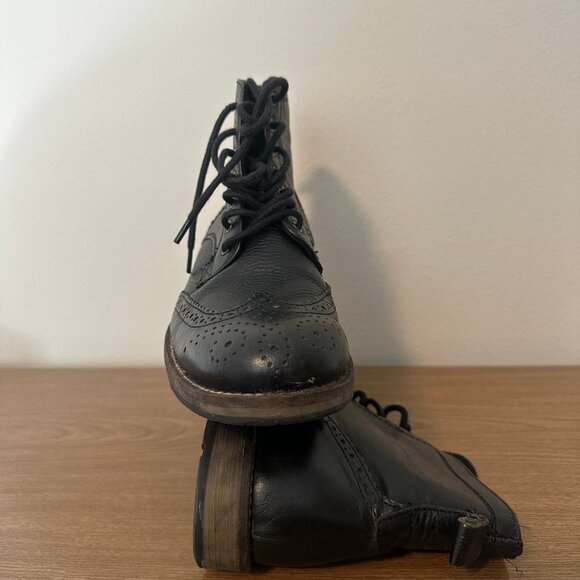 TOPMAN Wingtip Boots (black) - Picture 2 of 12